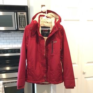 NWT!! Men’s Hollister All-weather jacket